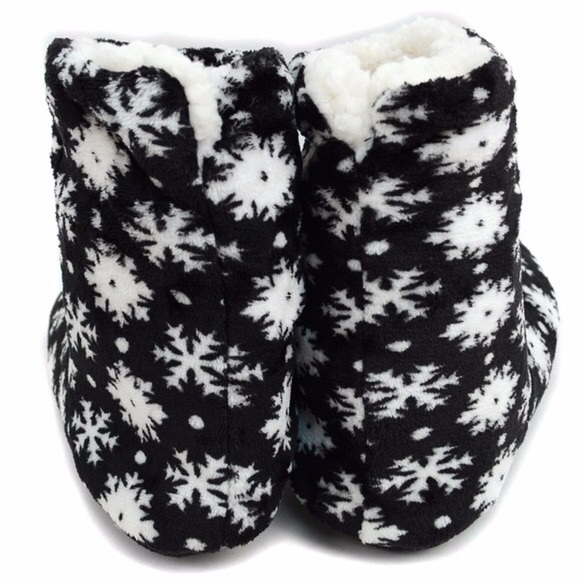 🔴Winter Snowflake Slippers Faux Fur Non-Slip Sole - Picture 5 of 8
